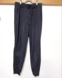ユニクロ UNIQLO ウルトラストレッチアクティブジョガーパンツ ブラック S