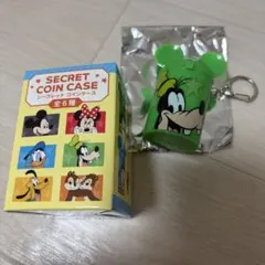 ディズニーストア シークレットコインケース グーフィー