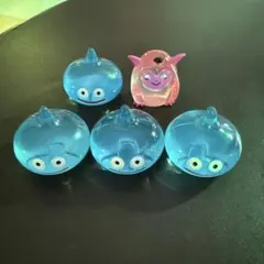 ドラゴンクエスト　ガチャガチャ　スライム４体とわるぼう