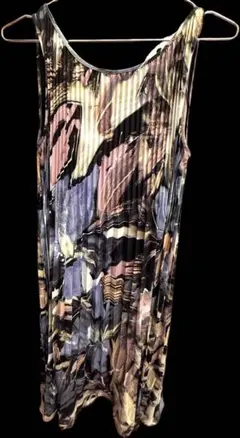 Item thumbnail for item 0f3e0ecf-8bf9-4bf6-9f7e-869c4f30e2b4