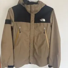 THE NORTH FACE マウンテンパーカー ベージュ ブラックのサムネイル