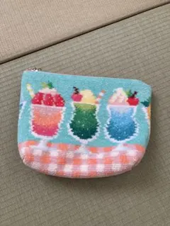 完売品♡フェイラー おむすびポーチ 大きい方 - メルカリ