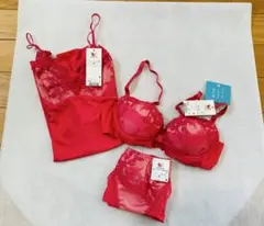 ワコール A70 レッド ブラジャーショーツキャミソール　３点セット