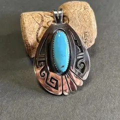インディアンジュエリー　ターコイズ　ペンダントトップ　ホピ族　ナバホ族