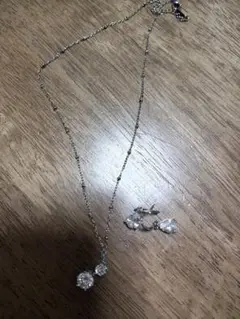 バラ売り可 ネックレスとイヤリングのセット