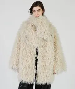 新品未着用】Venica Odette Classical fur coat - メルカリ