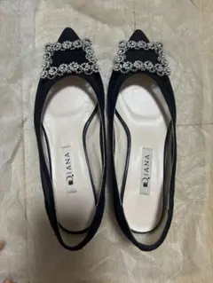 D'iana ビジュー付きブラックパンプス 21.5cm