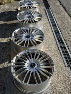 アバルト695 トリビュートフェラーリ純正ホイール1本 - メルカリ