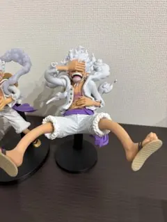 ワンピース　ニカ　フィギュア　アニメ　キャラクター　ルフィ