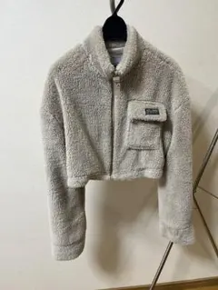 Bershka フリースジャケット Mサイズ ベージュ