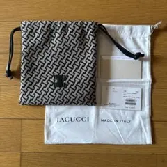 IACUCCI モノグラマポーチ