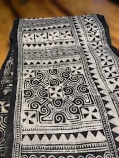 大特価 タイ モン族 手織り麻 パティク セットアップ 手刺繍 裏傷あり 