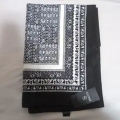 即購入⭕️新品スカーフ