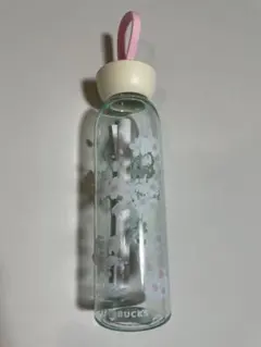 【新品】SAKURA2025 シリコンストラップボトル　ペールブルー532ml