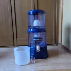 Mineral balance water ポット型浄水器 本体のサムネイル