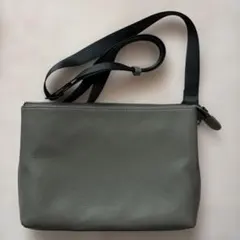 Item thumbnail for item 04636f81-affb-4a59-83bc-de70bafc190d