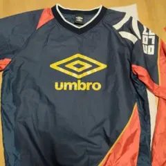 umbro ピステ ネイビー/レッド 長袖160