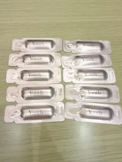 Yunth 美白美容液 10個入り　生ビタミンCのサムネイル