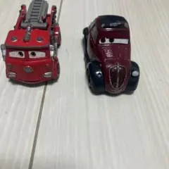 トミカ カーズ ミニカー 2台セットのサムネイル