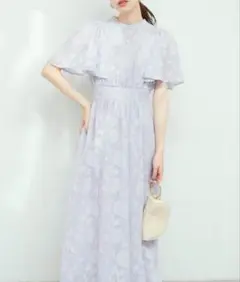 【natural Couture】シアーオパールフラワーフレア袖ワンピース