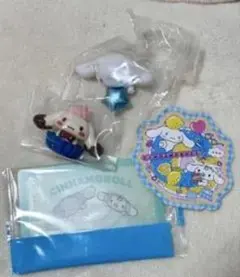 シナモロール フィギュアと付属品セット