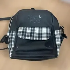 カジュアルリュック 黒と白のチェック柄
