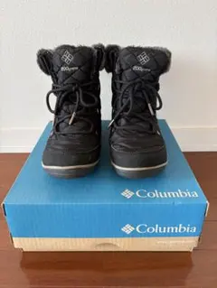 Columbia 防水ファー付きスノーブーツ
