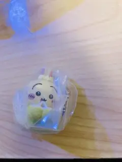 うさぎ 食べ物いっぱい　キーホルダー