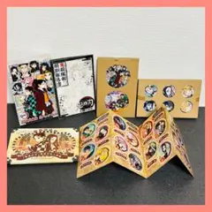 新品未開封   鬼滅の刃 22巻 特装版 鬼滅の刃 22巻 缶バッジセット・小冊子付き同梱版 (ジャンプ