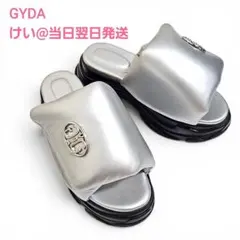 【試着のみ】 GYDA ジェイダ ノベルティ サンダル シルバーのサムネイル