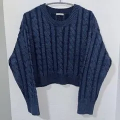 GUネイビー ケーブル編み クロップドセーター S