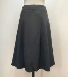 タグ付新品　チャコールグレー　ウール　フレア　膝丈スカート　裏地付き
