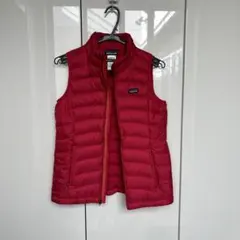 patagoniaパタゴニア　ガールズダウンベスト