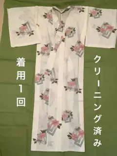 浴衣/薄クリーム地に花柄 格子織Mサイズ　と未使用腰紐2本