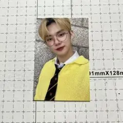 TXT サノク トゥバ 人気歌謡 事前収録 MC トレカ ヨンジュン ⑤ TXT TOMORROW 事前収録 公開放送 サノク ヨンジュン トレカ - メルカリ