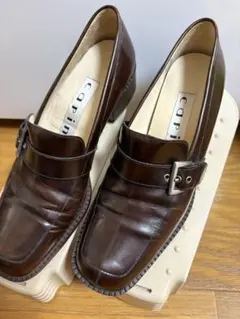 carino ダークブラウン ローファーのサムネイル