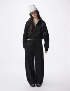 GU ジーユー ヘビーウェイトスウェットバレルレッグパンツ 丈標準 ブラック S