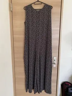 Live in comfort ドット柄 サロペットのサムネイル