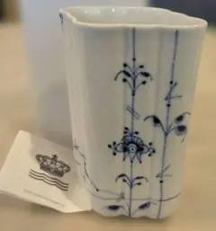 Royal Copenhagen ブルーパルメッテ ベース【値引き交渉OK】 - メルカリ
