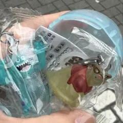 モンスターズ・インク めじるしアクセサリー サリー　ロズ　２点セット