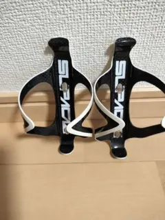 supacaz カーボンボトルケージ 2個セット スパカズのサムネイル