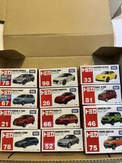 ま*)様 トミカ まとめ売り 12台セットのサムネイル