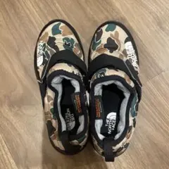 THE NORTH FACE 迷彩 スリッポンシューズ
