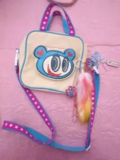 Item thumbnail for item 73111362-5051-4b5c-b938-0f614043d0b6