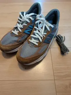 Carhartt New Balanceのサムネイル