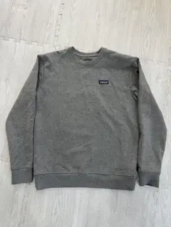 Patagonia グレー クルーネック トレーナー
