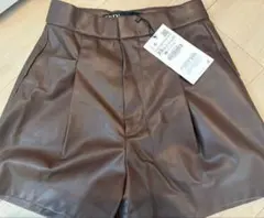 【ZARA】ザラ　ショートパンツ　フェイクレザー XS ブラウン