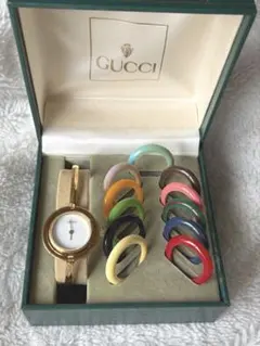 GUCCI チェンジベゼル 腕時計のサムネイル