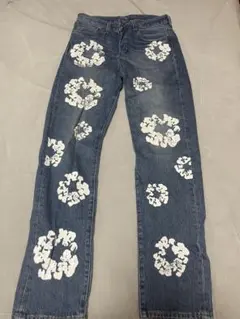 Item thumbnail for item 084220ca-3916-4874-a286-36fd89fe7be0