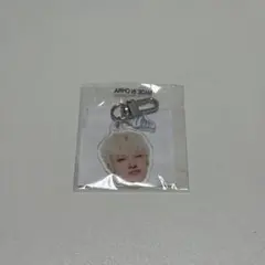 TREASURE ジョンファン 哀 顔アクキー